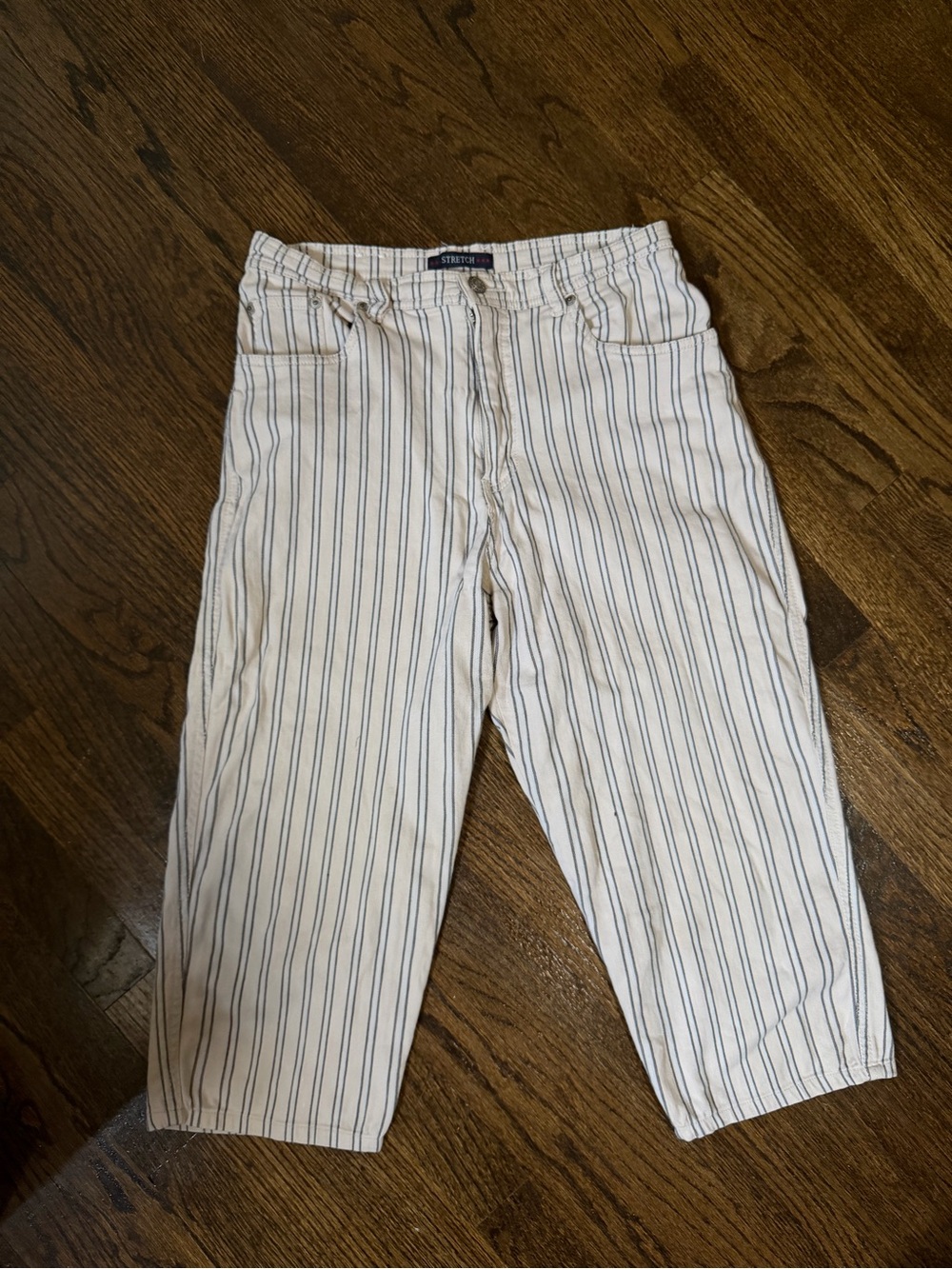 bill blass off white Pinstripes capris